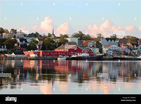 Port Of Lunenburg Hi Res Stock Photography And Images Alamy