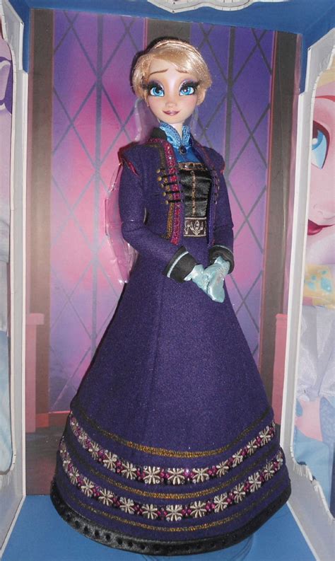 Princess Elsa 17 Singing Doll