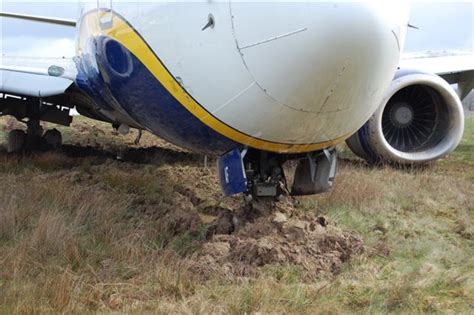 Here's how to make the experience better on europe's most famous today's video: >RyanAir in the Mud at Limoges Airport | GorseinonBoy