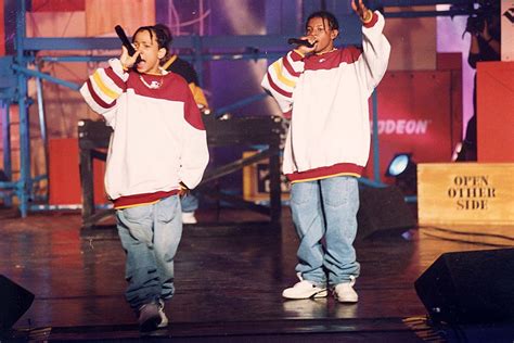 Chris Kelly Of The Duo Kris Kross Dies At 34 The New York Times