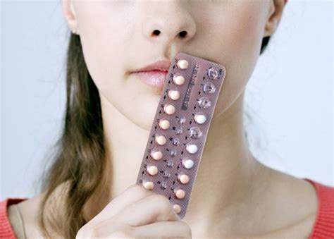 Jul 18, 2019 · how to get birth control (without your parents finding out) simplehealth can provide birth control to women ages 13 and up ( minimum age varies by state) regardless of their insurance status. Teens Can Now Get Birth Control At School - Parental ...