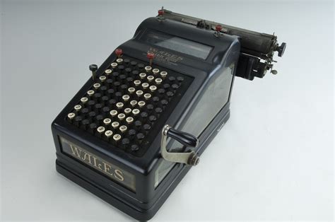 Wales Model 10 Series Adding Machine Smithsonian Institution
