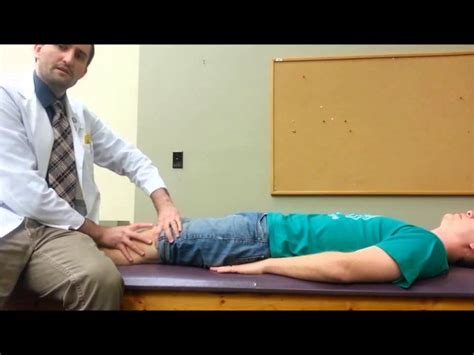Patellar Tap Test For Knee Joint Effusion Youtube