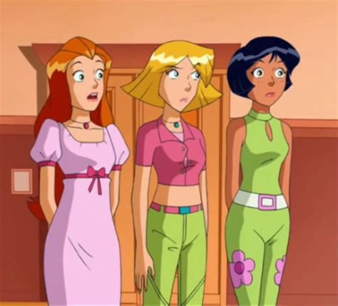 Totally Spies Ep 11 In 2021 Spy Outfit Cartoon Outfits Girl Cartoon