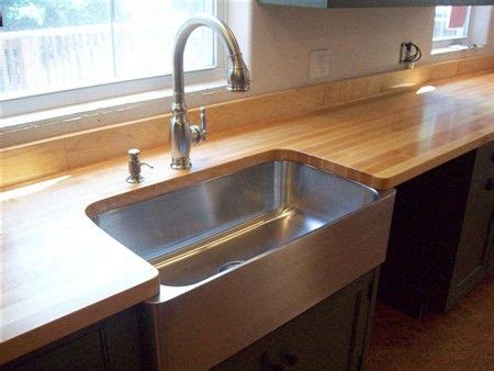 Amazing gallery of interior design and decorating ideas of butcher block countertops in laundry/mudrooms, kitchens by elite interior designers. Cove Backsplash Butcherblock - The Fabricator Network ...