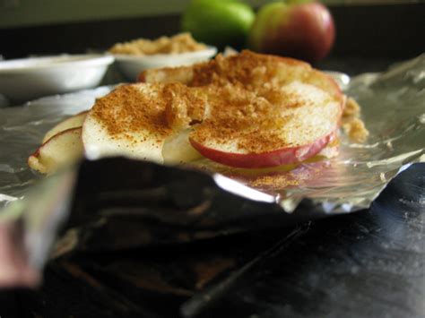 Place the sugar in a microwave safe bowl and cover it with a damp much like the sliced bread method, an apple can be used to bring hardened brown sugar back to life. Brown Sugar & Cinnamon Baked Apples - Wenderly