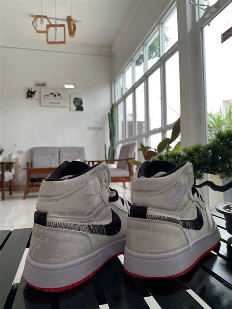 Nike Air Jordan 1 Mid Se Frls Gc Fearless Fesyen Wanita Sepatu Di