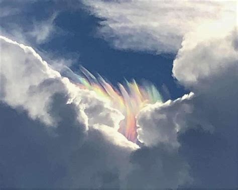 Rainbow Clouds Heres What Caused That Rare Sight In The Florida Sky