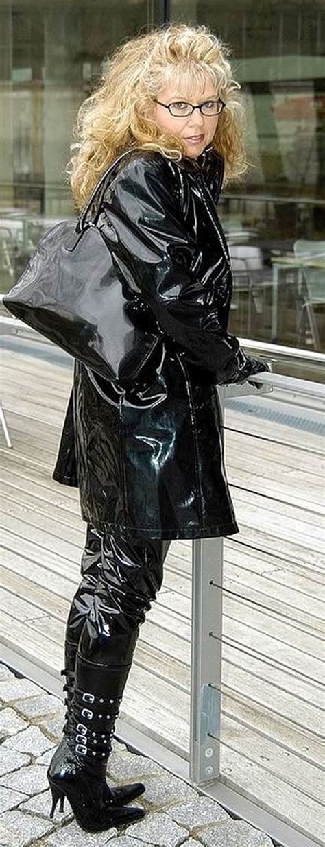 shiny black pvc regenkleidung anziehsachen regen mode
