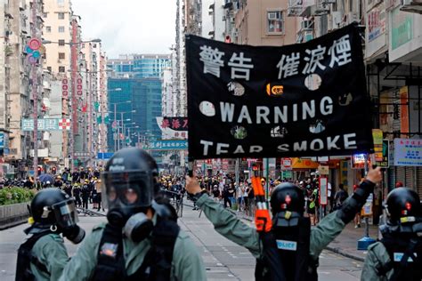 Hong Kong Police Fire Tear Gas Inside Train Station In Another Weekend