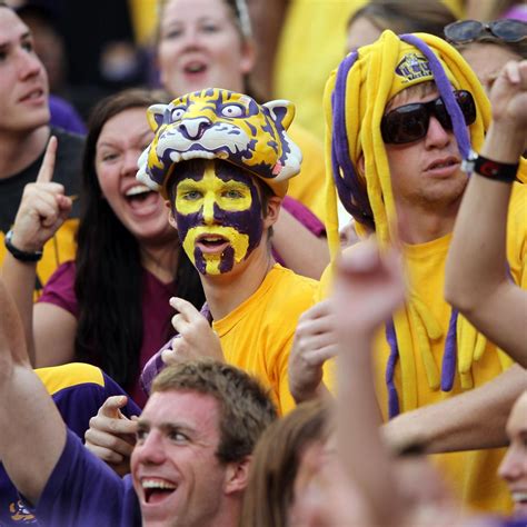 Lsu Football Fans Who Left Auburn Game Early Should Not Be Criticized