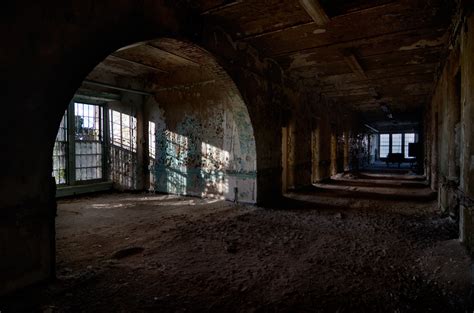 Decrepit Photo Of The Abandoned Greystone Park Psychiatric Center