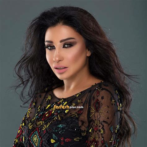 موقع فرفش شقيق مغنية لبنانية يفضحها ويتبرأ منها لسكنها مع حبيبها دون زواج