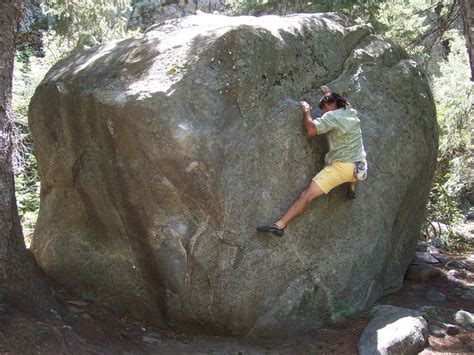 Bouldering In Boulder Canyon Boulder Aka Graham Boulder Boulder Canyon