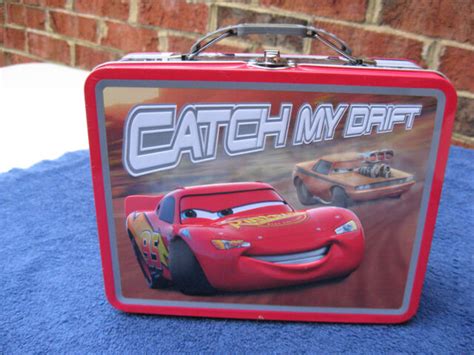 Disney Pixar Lightning Mcqueen Catch My Drift Tin Lunch Box Ebay