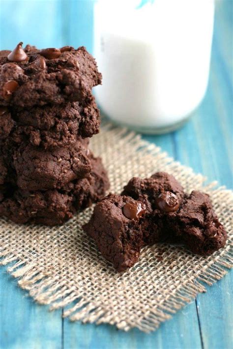 16 Chocolate Chip Cookies That Prove God Exists Chocolate Fudge
