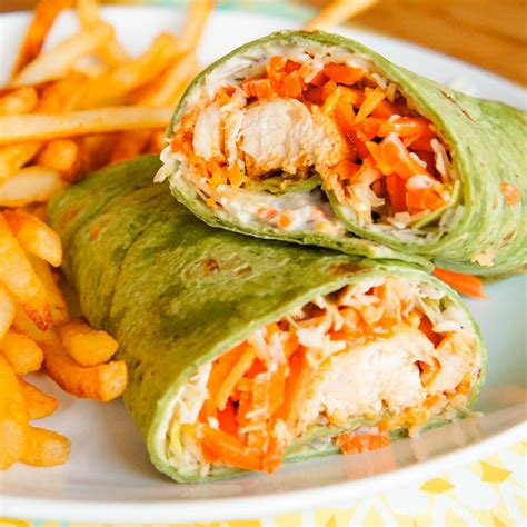 Des Wraps Au Poulet Buffalo Une Idée De Dîner Amusante Et Savoureuse