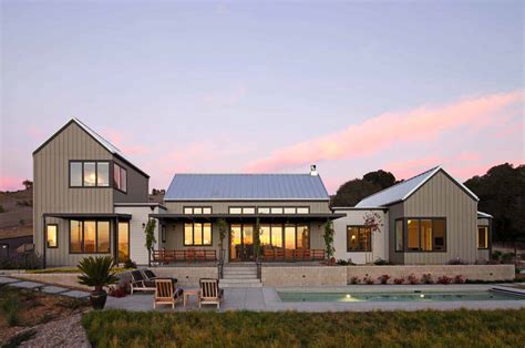 Sustainably Designed Modern Farmhouse Near The California Coast