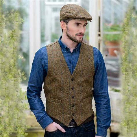 Mens Irish Tweed Mucros Vest Brown Large