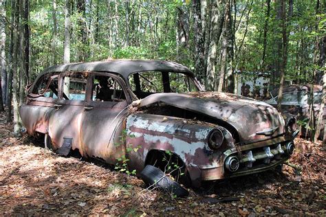 Old Car City Usa Is Full Of Abandoned Muscle Cars And Classics Hot