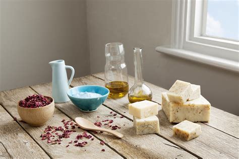 Making a recycled candle from old candles and a drinks carton. Use the Cold Process Method to Make Soap From Scratch