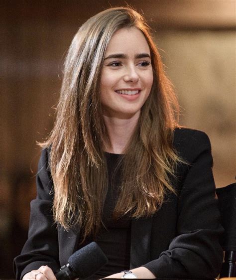 Pin By Anna Stella On Lily Colins Lily Collins Hair