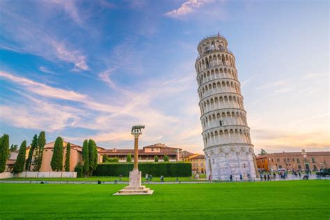 35 Most Famous Landmarks In Europe With Incredible Architecture
