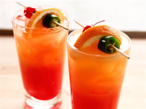 Spicy Tequila Sunrise Tequila Sunrise Spicy Drinks Tequila Sunrise Cocktail