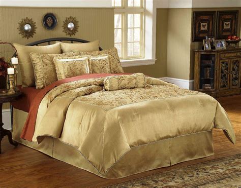 The different comfort zones of the. Contemporary Luxury Bedding Set Ideas - HomesFeed