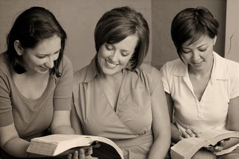 La Biblia Con Ojos De Mujer Buscadores Del Reino Del Padreover