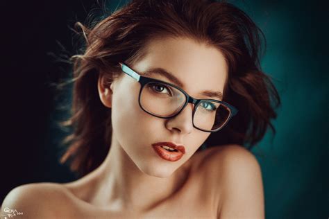 Nude Women Wearing Glasses Telegraph