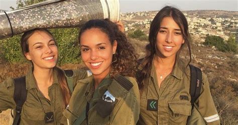 Daily Timewaster Israeli Army Chicks