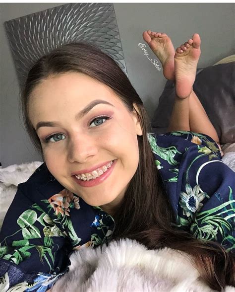 Pin Von Polar Auf Braces Schöne Füße Sexy Füße Füße