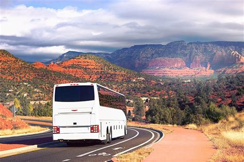 considering traveling around the united states by bus 20 tips of things to know about bus