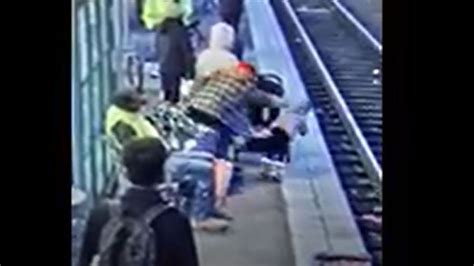 Oregon Woman Held Without Bail After Video Shows Her Allegedly Pushing 3 Year Old Onto Train