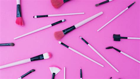 a guide to makeup brushes everything to know stylecaster