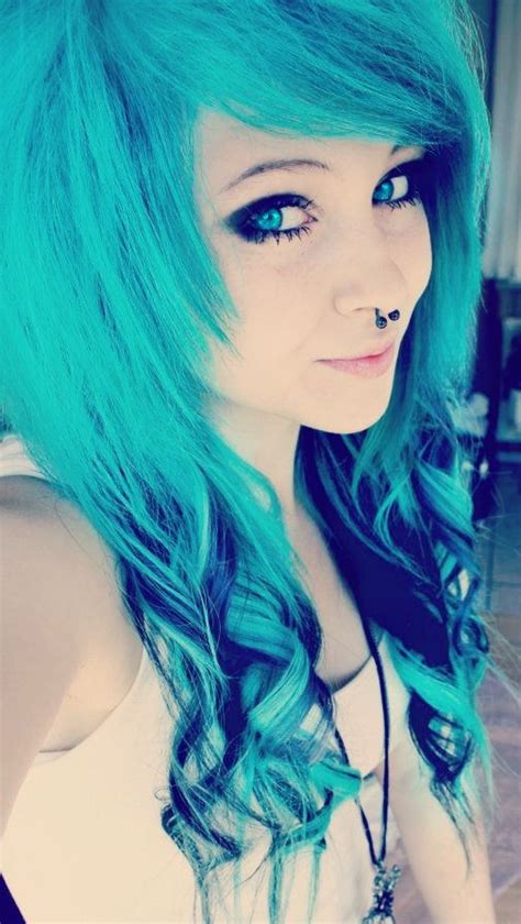 sarah sorceress blue hair emo scene hair scene emo indie scene lumpy space hair color crazy