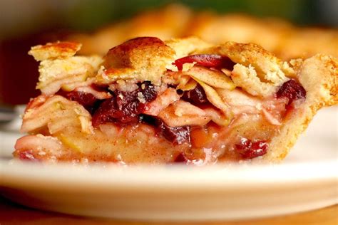 Lattice Apple Cranberry Pie Recipe The Hungry Hutch