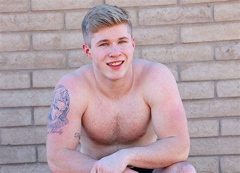 GayHoopla 18YO Blonde Jock Troy Daniel Jerks Off GayBB