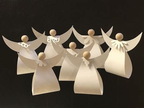 Papierschleife basteln mit wenigen schritt und gratis pdf vorlage zum ausdrucken. 1001 + Ideen und Bilder zum Thema Quilling Engel basteln | Engel basteln, Weihnachtsengel ...