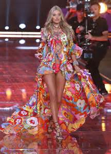 Obviously, they decided that my site was no longer acceptable and they set up specific rules so that tumbex users no longer have access to the contents of tumblr. Elsa Hosk: 2015 Victorias Secret Fashion Show Runway -05 ...