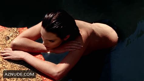 Kendall Jenner Topless For Love Aznude