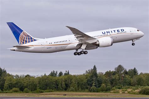 United Takes First Boeing 787 Deliverynycaviation