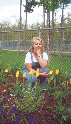 Karla Homolka Prison Photos Murderpedia The