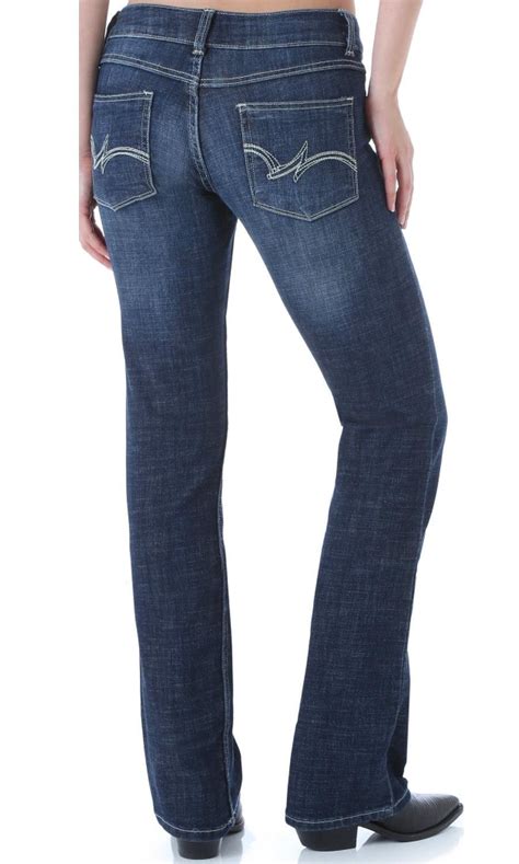 Wrangler Women S Dark Blue Premium Patch Bootcut Jeans 09mwzdo
