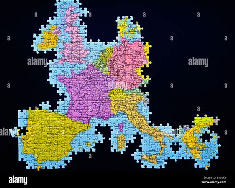 Karte Von Europa Mit Jigsaw Puzzle Teile Stockfotografie Alamy