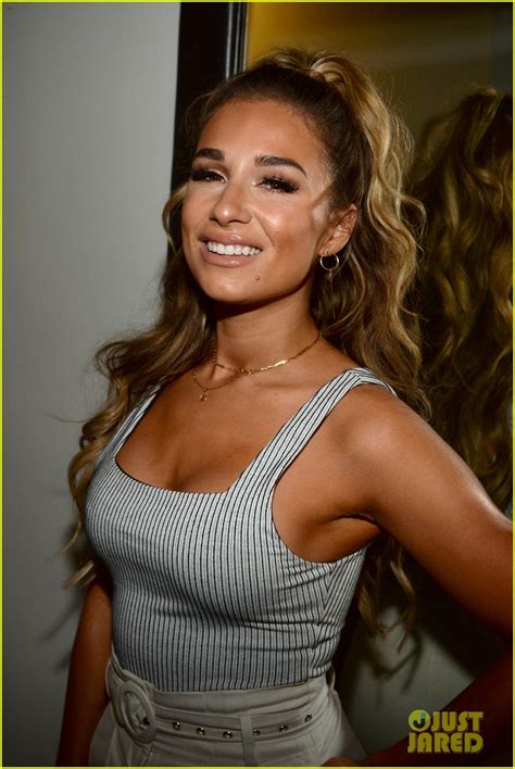 I've also been using volumizing hair spray (this dove one smells incredible) and texturizing. Full Sized Photo of jessie james decker says 5 year old ...