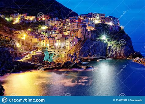 Night Scenery Of Manarola An Amazing Village On Vertical Cliffs By The