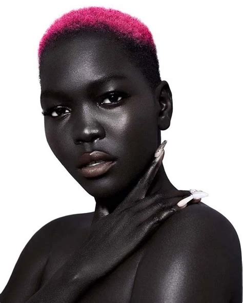 Meet Nyakim Gatwech The Lady Who Has Got The Darkest Skin In The