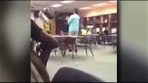 Chair Thrown During Teacher Student Fight In Florida Abc13 Houston
